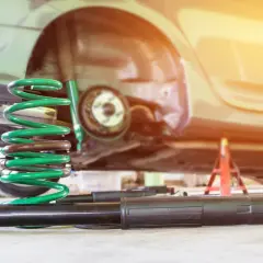 ¿Cada cuánto cambiar amortiguadores para evitar problemas en tu coche?