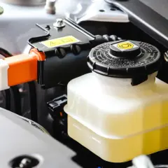 A qué nivel debe estar el líquido de frenos para garantizar tu seguridad