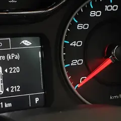 Cómo reiniciar un sensor de presión de neumáticos Ford fácilmente