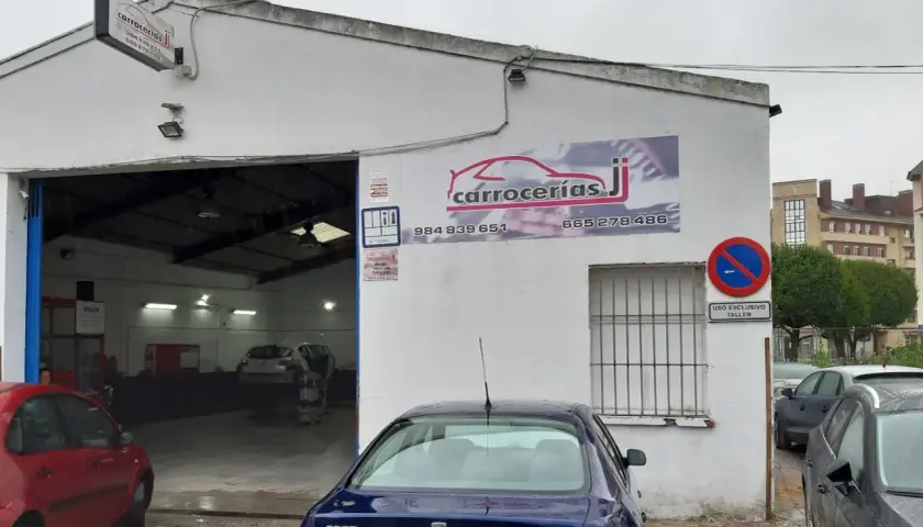 Carrocerías Jama: Servicios de calidad en chapa y pintura en Oviedo