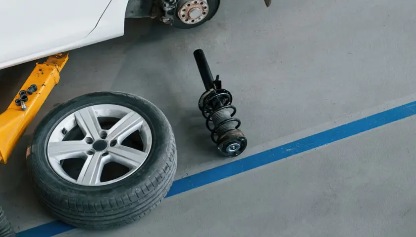 Cambiar amortiguadores coche precio: ¿Cuánto deberías pagar realmente?
