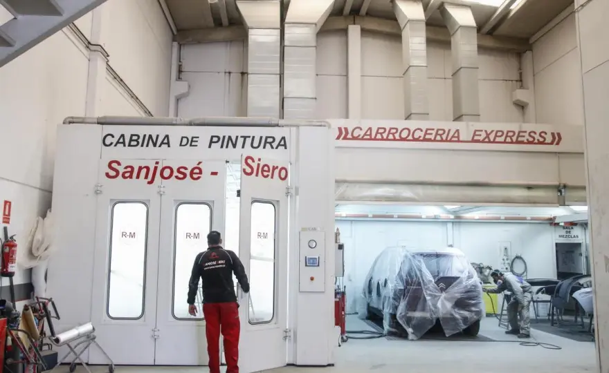 Carrocerías Sema: Servicios de reparación de vehículos en Siero