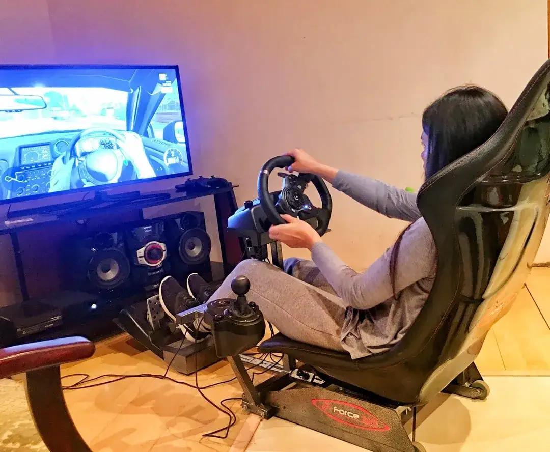 Zdjęcie Cómo mejorar tu Logitech G29 con un freno de mano efectivo